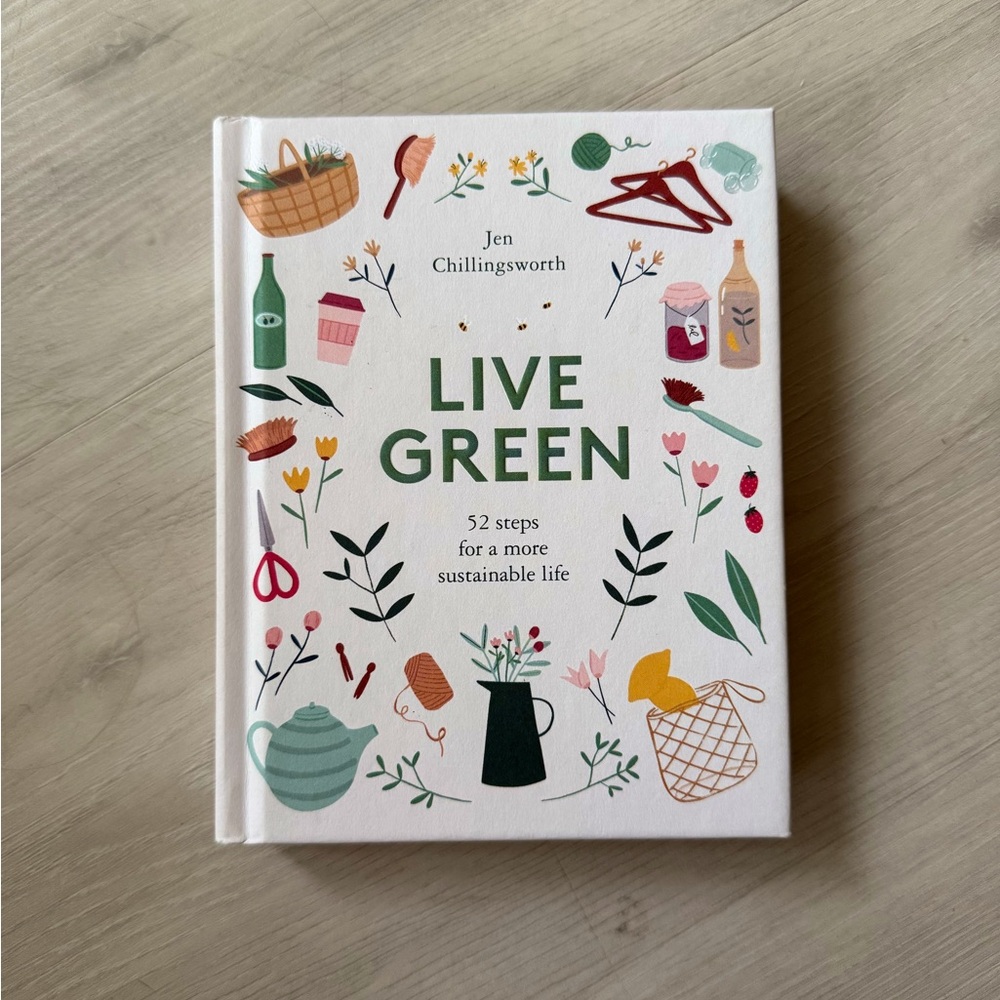 Live Green Guide Book - Picture 3 of 8